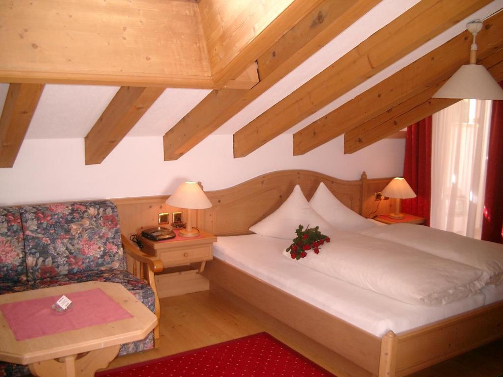 Hotel Camona & Apart Walserhof Samnaun Pokój zdjęcie